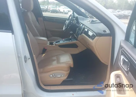 2018 Porsche Macan z USA, uszkodzony, nr VIN WP1AA2A58JLB19260